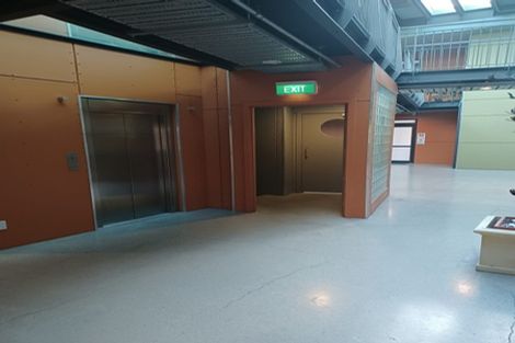 Photo of property in Petone Dental Centre, 1/374 Jackson Street, Petone, Lower Hutt, 5012