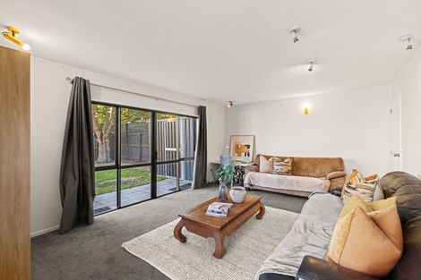 Photo of property in 5 Roosevelt Avenue, St Albans, Christchurch, 8014