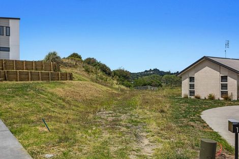 Photo of property in 12 Karanema Place, Coastlands, Whakatane, 3120