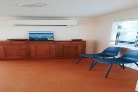 Photo of property in 138 The Parade, Paekakariki, 5034