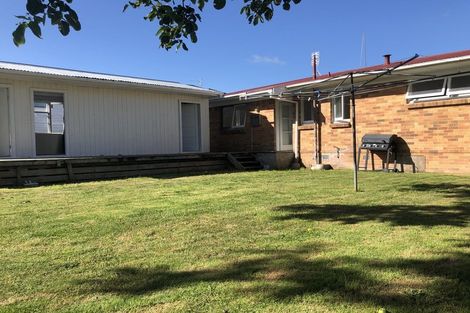 Photo of property in 2 Sheridan Street, Silverdale, Hamilton, 3216