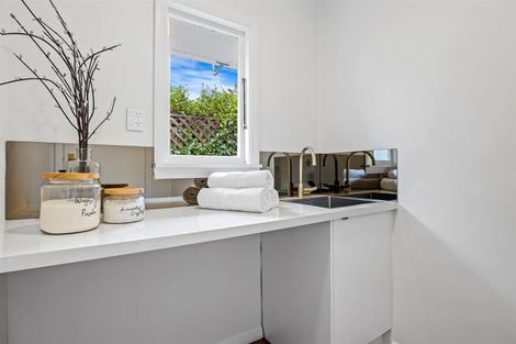 Photo of property in 24 Springhill Street, Avonhead, Christchurch, 8042