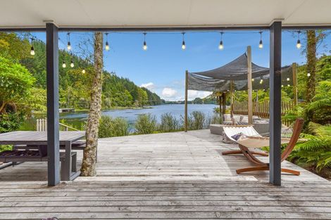 Photo of property in 8 Chingford Road, Lake Rotoma, Rotorua, 3074