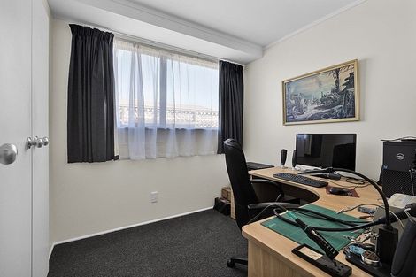 Photo of property in 24 Tawa Street, Hawera, 4610