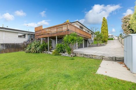 Photo of property in 18 Pohutukawa Drive, Pukete, Hamilton, 3200