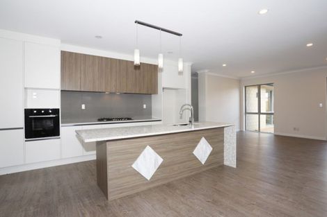 Photo of property in 9 Waitahu Rise, Pukekohe, 2120