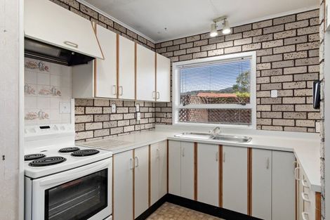 Photo of property in 34 Petrie Street, Wainuiomata, Lower Hutt, 5014