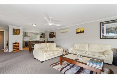 Photo of property in 36/64 Kawaha Point Road, Kawaha Point, Rotorua, 3010