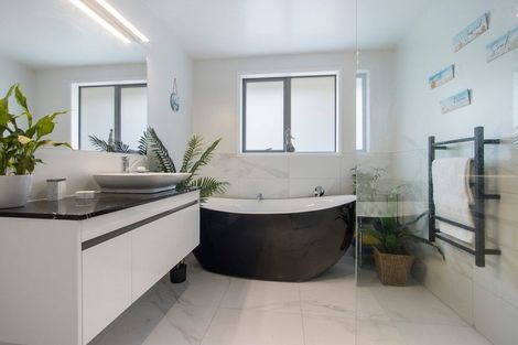 Photo of property in 345a Lindemann Road, Tahawai, Katikati, 3170