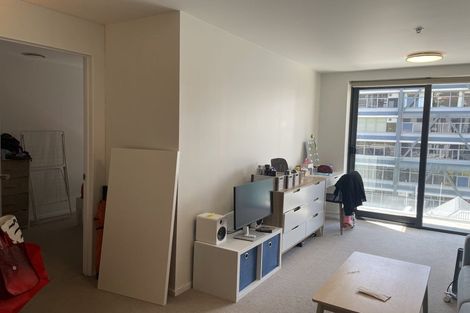 Photo of property in Dual Apartments, 406/142 Vivian Street, Te Aro, Wellington, 6011