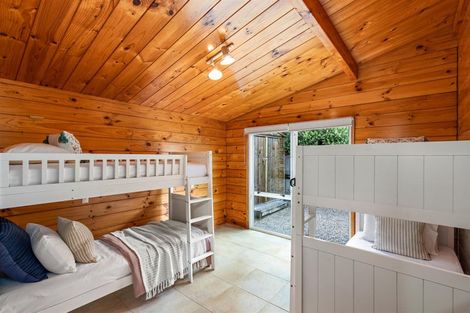 Photo of property in 15 Ruby Cove, Omaha, 0986