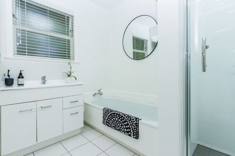 Photo of property in 25 Regent Street, Devonport, Auckland, 0624
