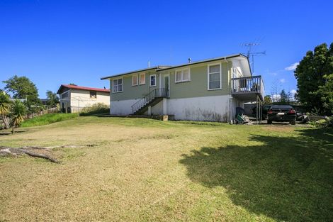 Photo of property in 23 Japonica Drive, Beach Haven, Auckland, 0626