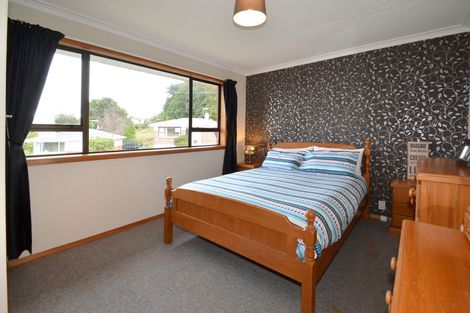 Photo of property in 6 Stephen Street, Halfway Bush, Dunedin, 9010