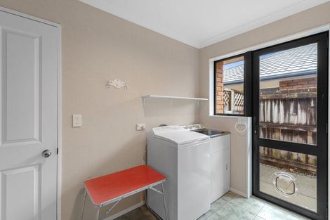 Photo of property in 5 Chesterton Drive, Leamington, Cambridge, 3432