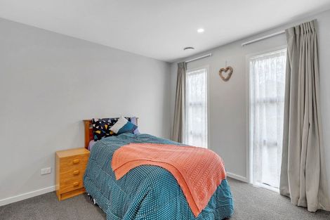 Photo of property in 48 Karearea Avenue, Kenepuru, Porirua, 5022