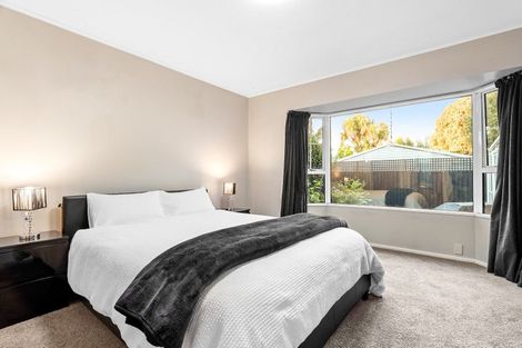 Photo of property in 8 Bethel Crescent, Bishopdale, Christchurch, 8053