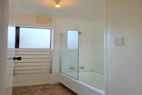 Photo of property in 3/264a Fergusson Drive, Heretaunga, Upper Hutt, 5018