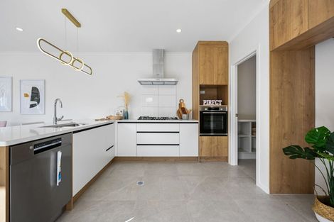 Photo of property in 1/29 Tokerau Drive, Rototuna North, Hamilton, 3210