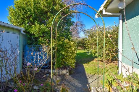 Photo of property in 27 Taverner Street, Carterton, 5713