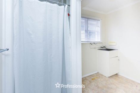 Photo of property in 42 Gibbons Street, Upper Hutt Central, Upper Hutt, 5018