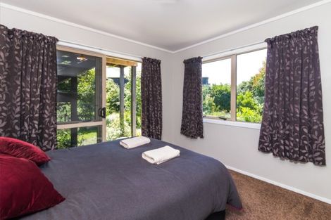 Photo of property in 28 Arrowsmith Avenue, Waipahihi, Taupo, 3330