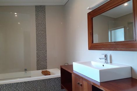 Photo of property in 176c Fitzherbert Avenue, West End, Palmerston North, 4410