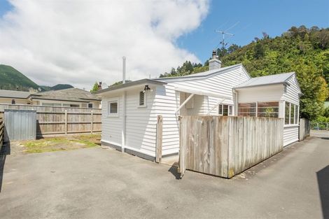 Photo of property in 51 Brook Street, The Brook, Nelson, 7010