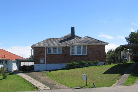 Photo of property in 22 Farringdon Street, Glen Innes, Auckland, 1072