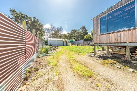 Photo of property in 25 Manuka Street, Castlecliff, Whanganui, 4501