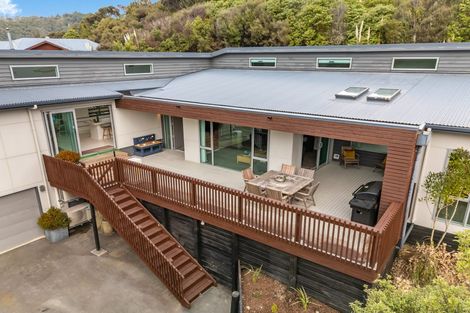 Photo of property in 9 Sylvan Way, Silverstream, Upper Hutt, 5019
