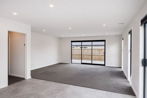 Photo of property in 61 Freedom Drive, Kelvin Grove, Palmerston North, 4414