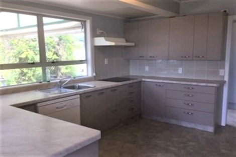 Photo of property in 4 Jonathon Street, Brookfield, Tauranga, 3110