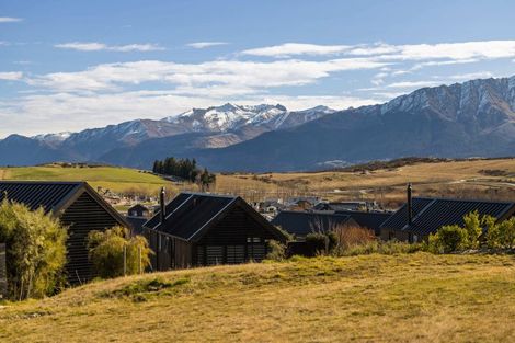 Photo of property in 5 Falconer Rise, Jacks Point, Queenstown, 9371