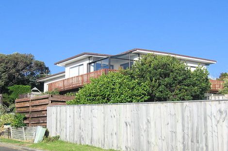 Photo of property in 28 Arnold Grove, Paraparaumu Beach, Paraparaumu, 5032
