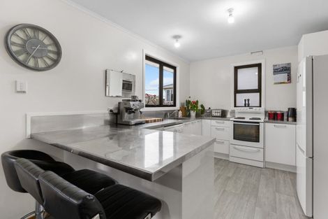 Photo of property in 17 Watene Crescent, Waitara, 4320