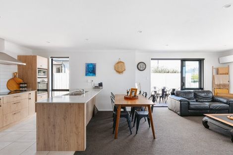 Photo of property in 78 Bert Wall Drive, Omokoroa, 3114