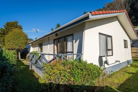 Photo of property in 10 Waterdale Way, The Brook, Nelson, 7010