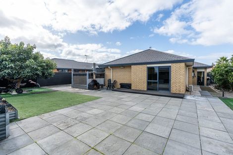 Photo of property in 3 Aldershot Place, Nawton, Hamilton, 3200