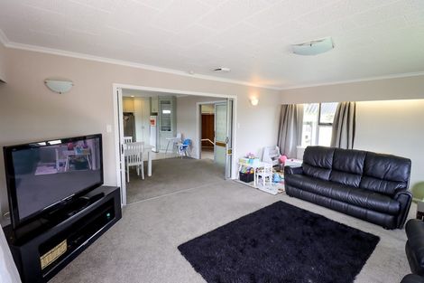 Photo of property in 9 Waterloo Crescent, Hokowhitu, Palmerston North, 4410