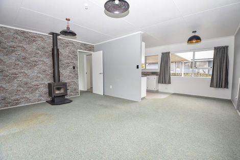Photo of property in 12 Moore Crescent, Carterton, 5713