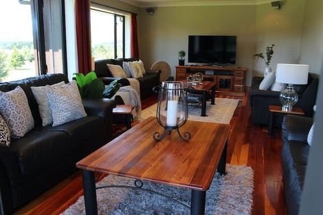 Photo of property in 623 Coleridge Road, Windwhistle, Hororata, 7572