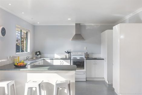 Photo of property in 23 Wai Iti Place, Clendon Park, Auckland, 2103