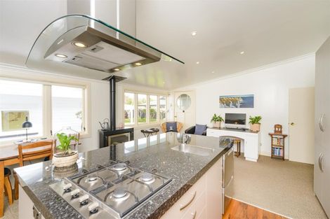 Photo of property in 23 Follett Street, Marton, 4710