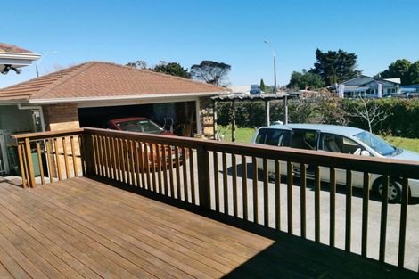 Photo of property in 2 Kelvyn Grove, Manurewa, Auckland, 2102