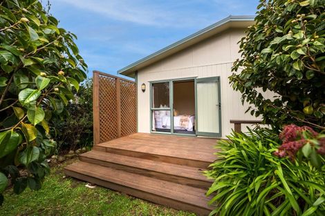 Photo of property in 3 Kowhai Grove, Featherston, 5710