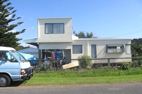 Photo of property in 11 Nikau Road, Oneroa, Waiheke Island, 1081