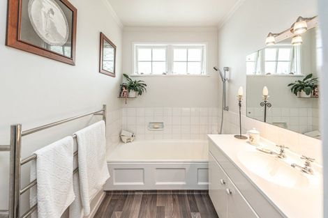 Photo of property in 3 Lindsey Crescent, Springvale, Whanganui, 4501