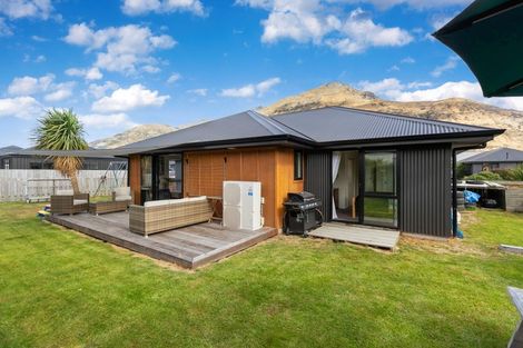 Photo of property in 21 Cheltenham Road, Lower Shotover, Queenstown, 9304