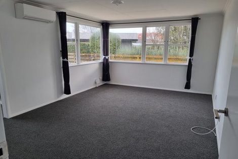 Photo of property in 9 Dampier Avenue, Awapuni, Palmerston North, 4412
